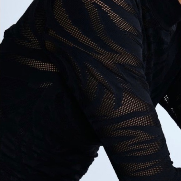 H&M Patterned Mesh Dress - Picture 2 of 2